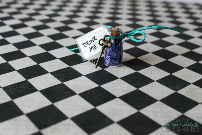 Alice Drink Me Bottles - Drink Me Tag and Key | Sarah Celebrates