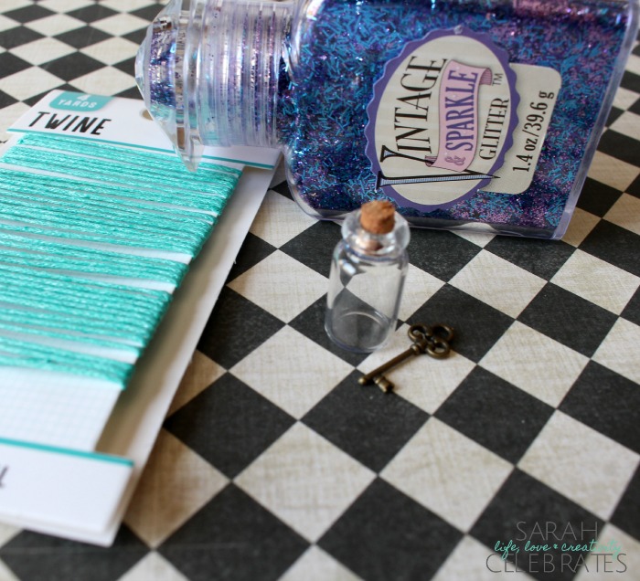 Alice Drink Me Bottles - Supplies | Sarah Celebrates