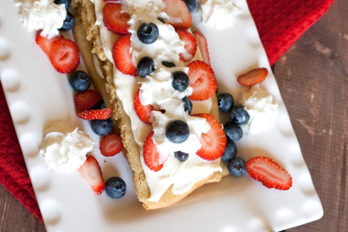 Cookie Berry Torte | a #2usestuesday Stella's Fav feature