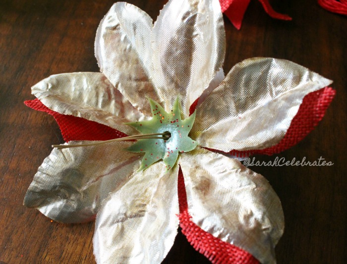 Tiny Fairies-Keeping her skirt up | Sarah Celebrates