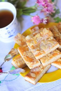 Omas-Bienenstich-Bee-Sting-Cake-4