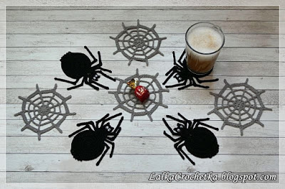 spider-and-cobweb-coasters
